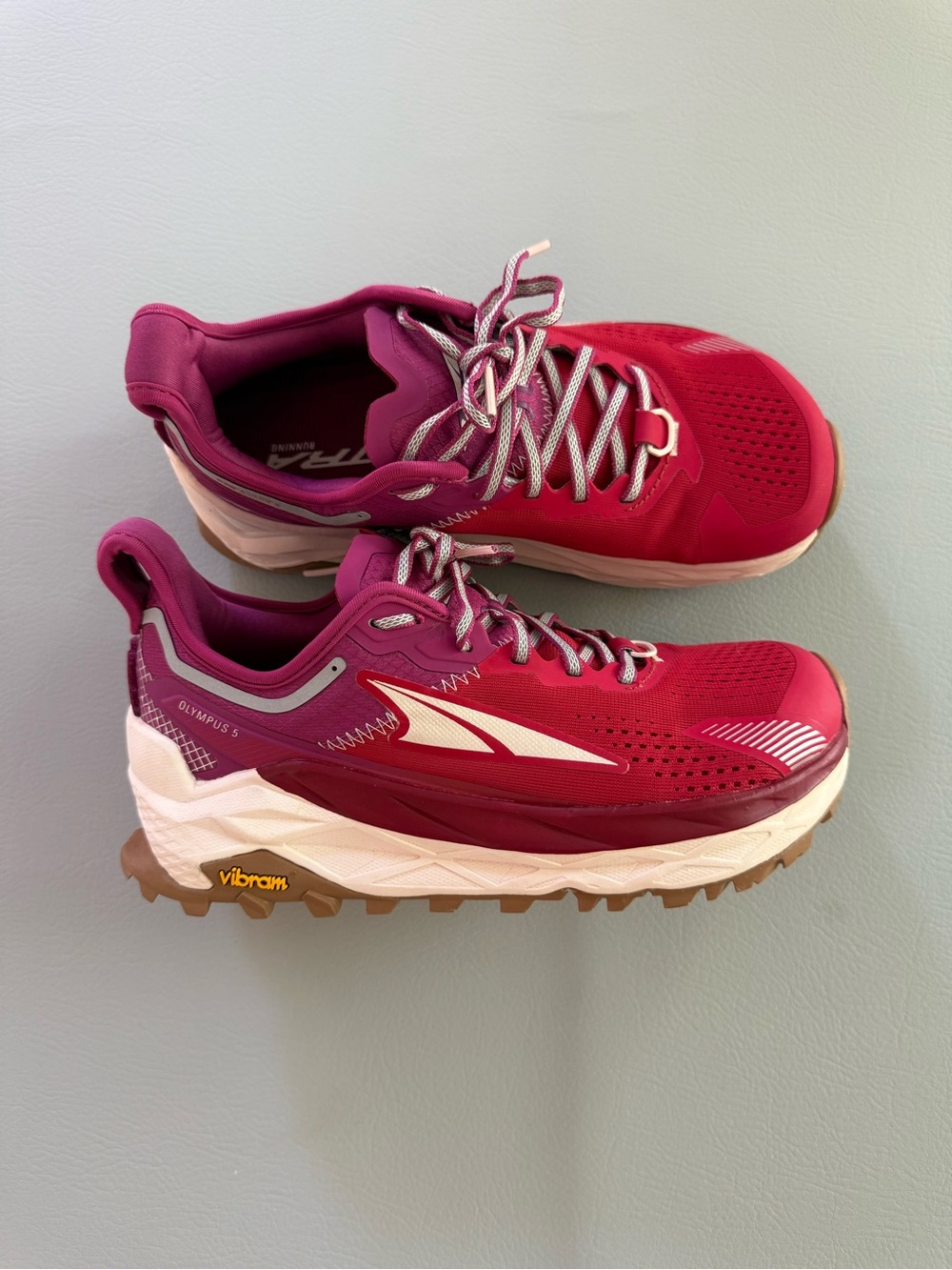 Altra Olympus 5 Womens Red Trail Running Shoes Sneakers US 7.5 ALOA7R74664